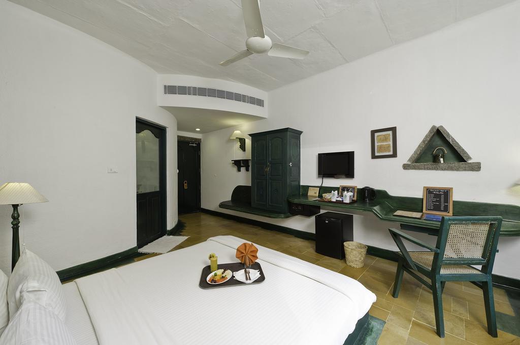 Sparsa Resort Thiruvanamalai Tiruvannāmalai Exteriör bild